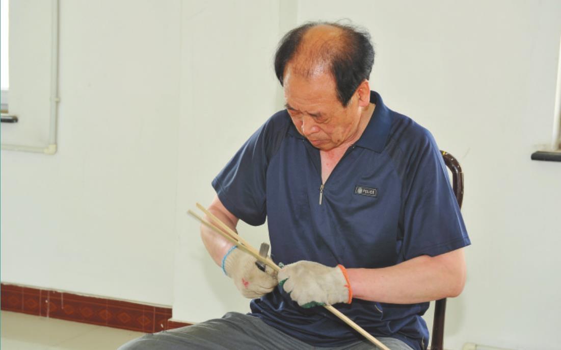 手到处它便“翻江倒海”
